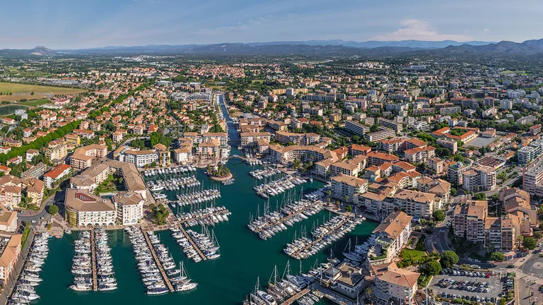 Nice Airport to Frejus Transfer