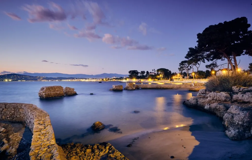 Nice Airport to Juan-les-Pins Transfer