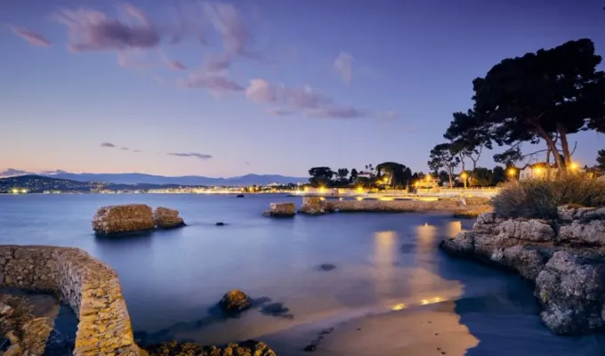 Nice Airport to Juan-les-Pins Transfer